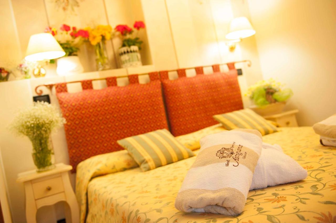 Hotel Astigiana&Appartamenti Varazze Esterno foto