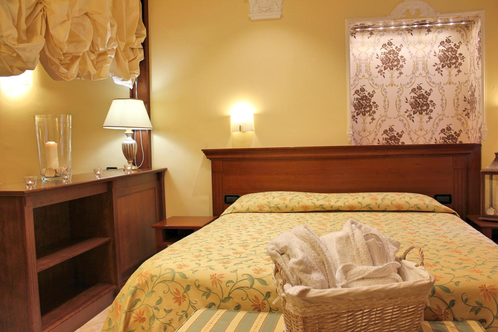 Hotel Astigiana&Appartamenti Varazze Camera foto