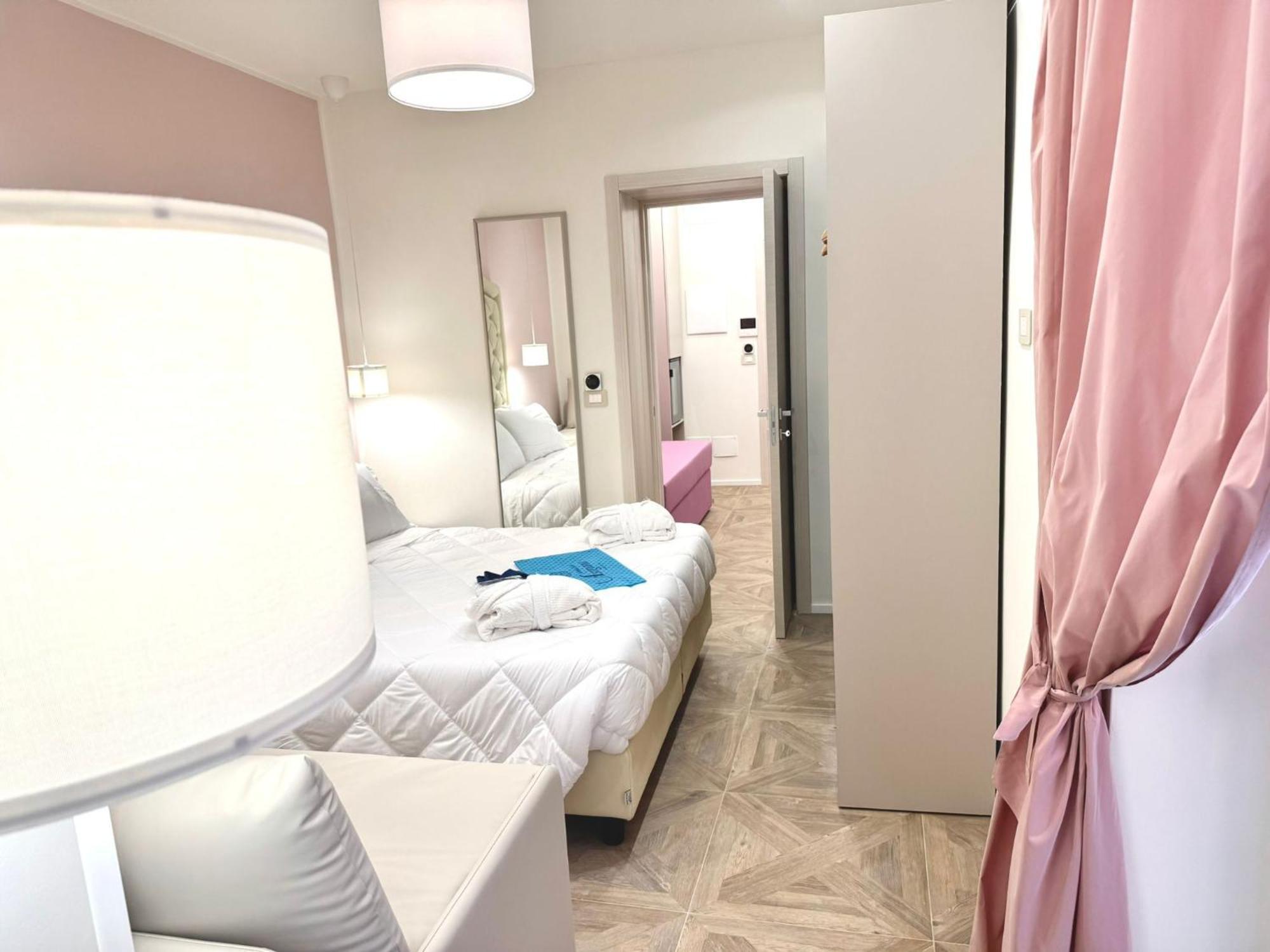Hotel Astigiana&Appartamenti Varazze Esterno foto