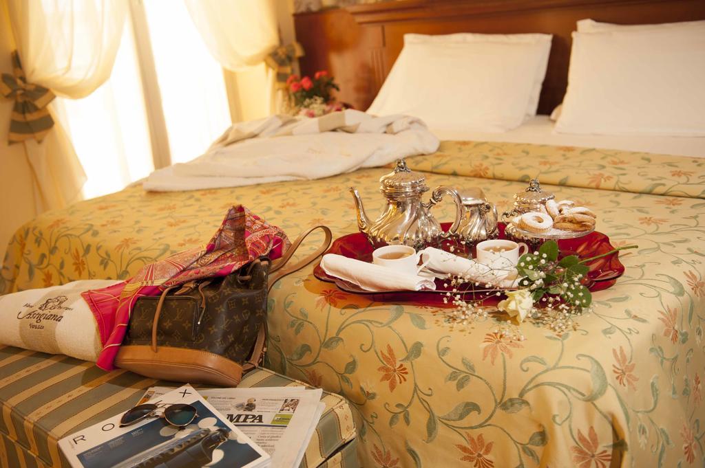 Hotel Astigiana&Appartamenti Varazze Esterno foto